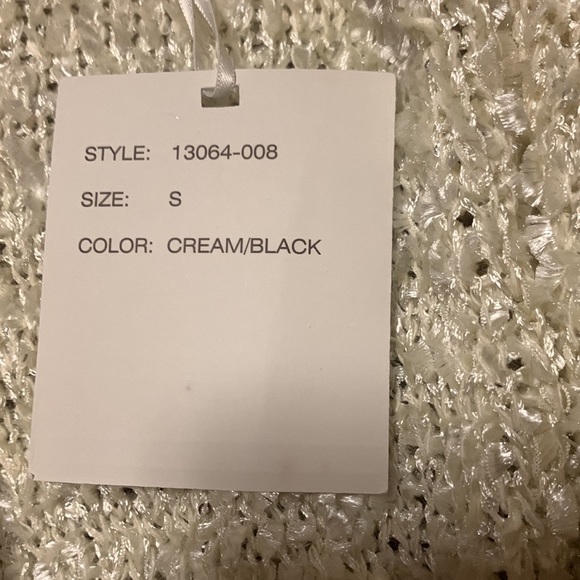 Sioni sweater - Picture 8 of 9